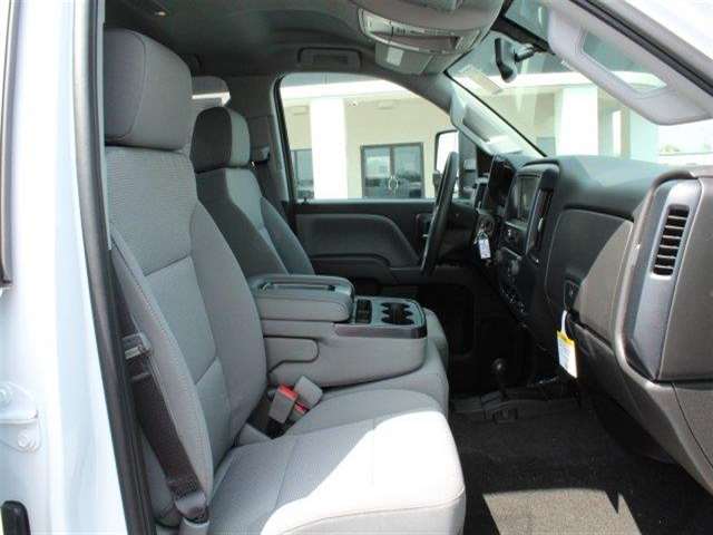 GMC Sierra 2500HD 2017 photo 28